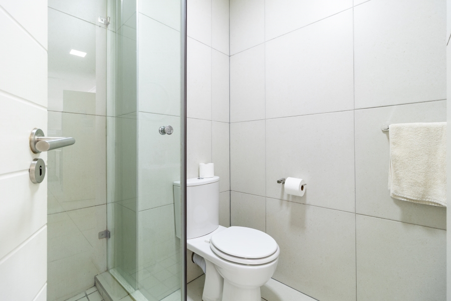 2 Bedroom Property for Sale in Zonnebloem Western Cape